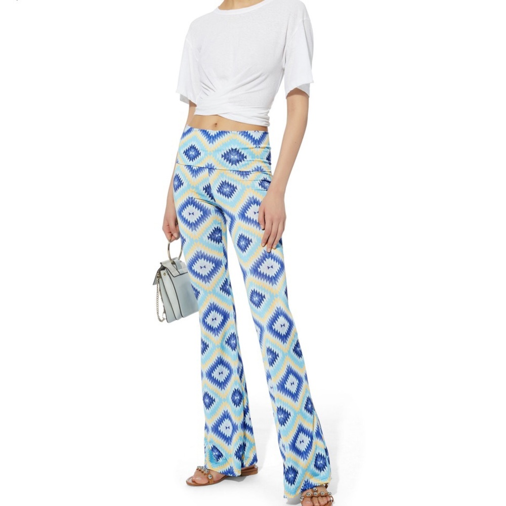 Pitu Flare Pants